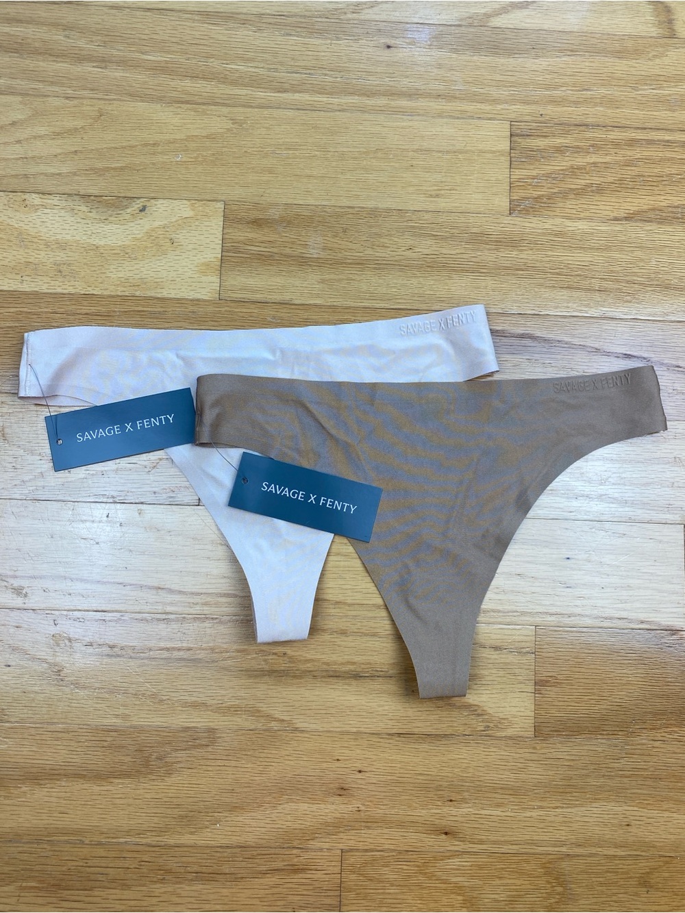Lot Of 2 Savage X Fenty Women Thong Nude Neutral Smooth Seamless NWT Medium